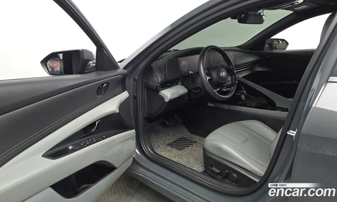 Hyundai Avante 2025 1.6 автомат (гидро), фото 12 Hyundai Avante 2025 1.6 автомат (гидро), фото 12
