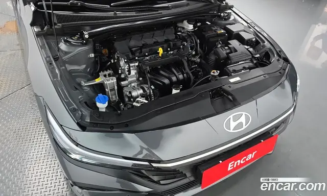 Hyundai Avante 2025 1.6 автомат (гидро), миниатюра 5 Hyundai Avante 2025 1.6 автомат (гидро), миниатюра 5