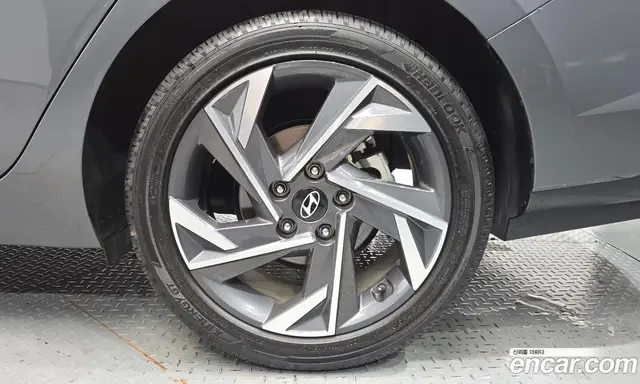 Hyundai Avante 2025 1.6 автомат (гидро), миниатюра 6 Hyundai Avante 2025 1.6 автомат (гидро), миниатюра 6