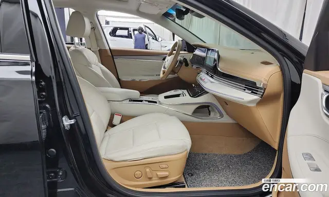 Hyundai Grandeur 2022 2.5 автомат (гидро), миниатюра 11 Hyundai Grandeur 2022 2.5 автомат (гидро), миниатюра 11