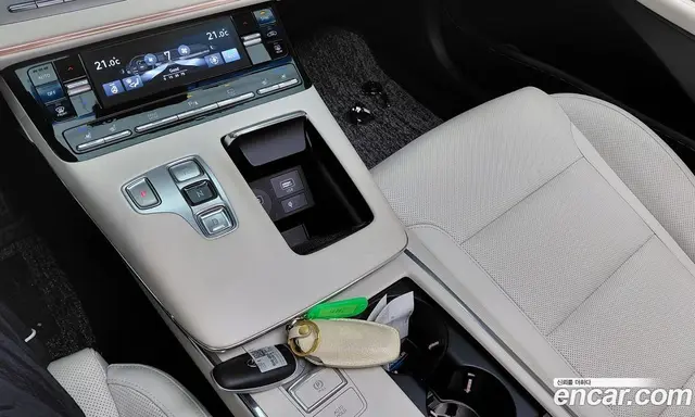 Hyundai Grandeur 2022 3.3 автомат (гидро), миниатюра 12