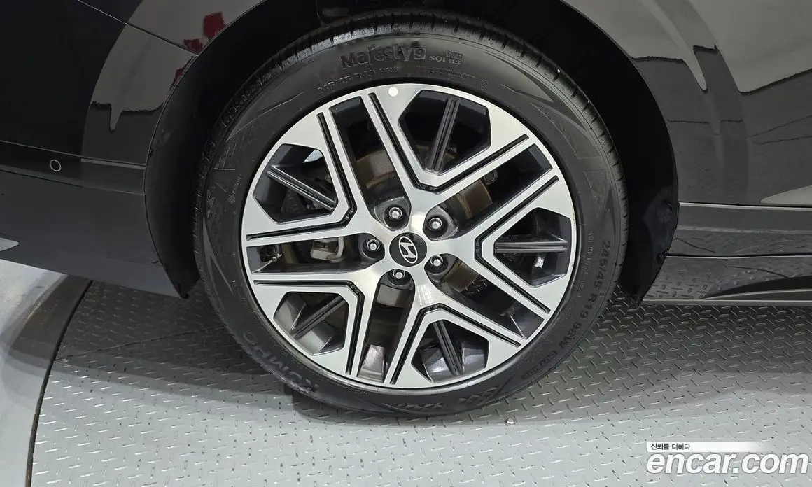 Hyundai Grandeur 2024 1.6 автомат (гидро), фото 5 Hyundai Grandeur 2024 1.6 автомат (гидро), фото 5