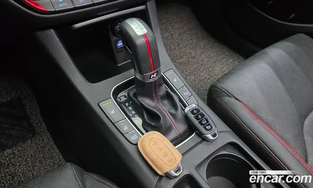 Hyundai i30 2018 1.4 автомат (гидро), миниатюра 12