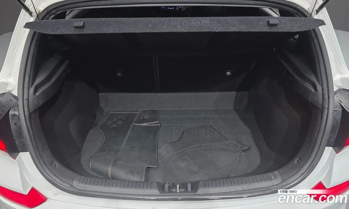 Hyundai i30 2018 1.4 автомат (гидро), фото 26