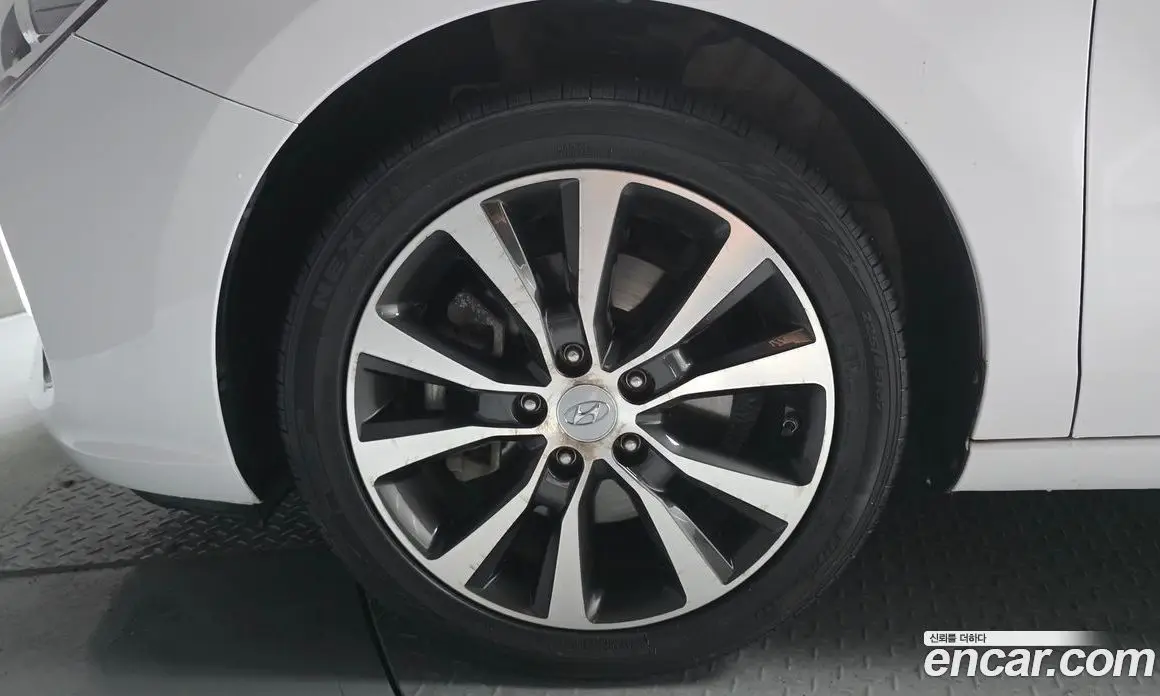 Hyundai i30 2018 1.4 автомат (гидро), фото 5