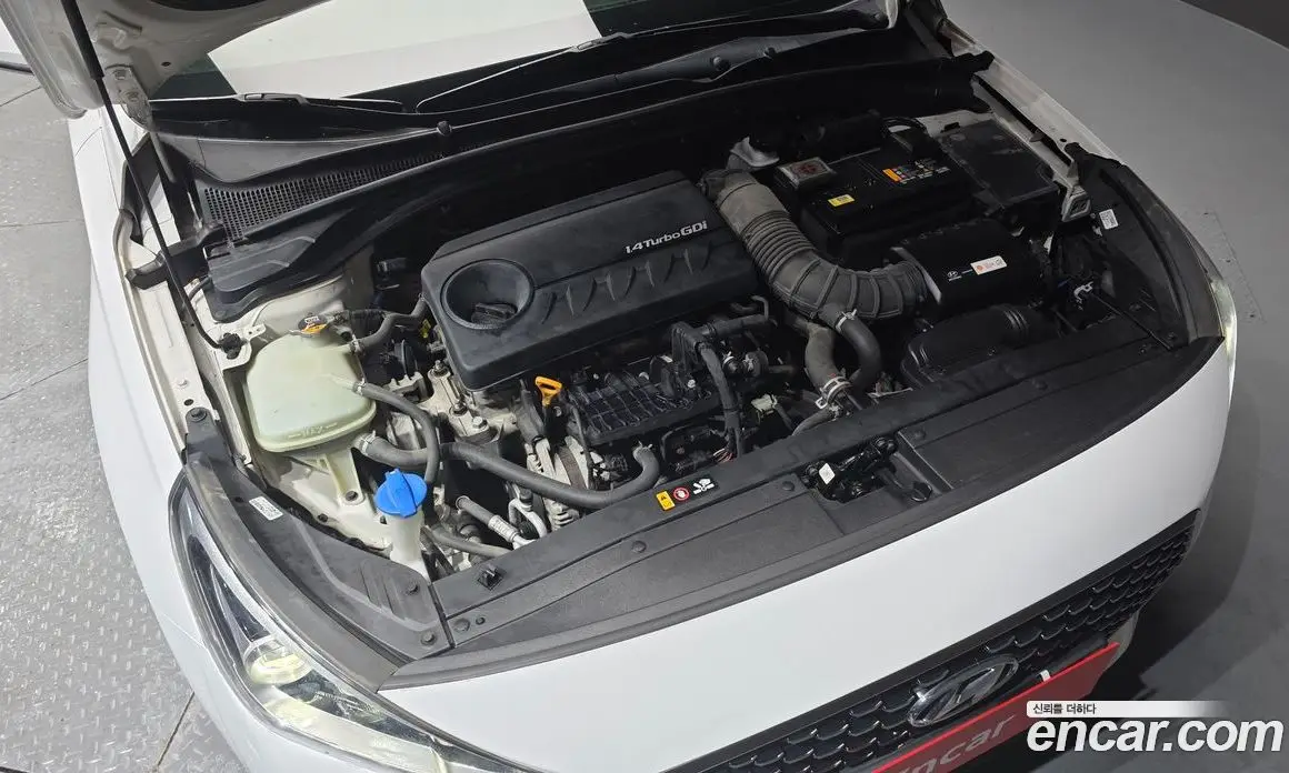 Hyundai i30 2018 1.4 автомат (гидро), фото 6