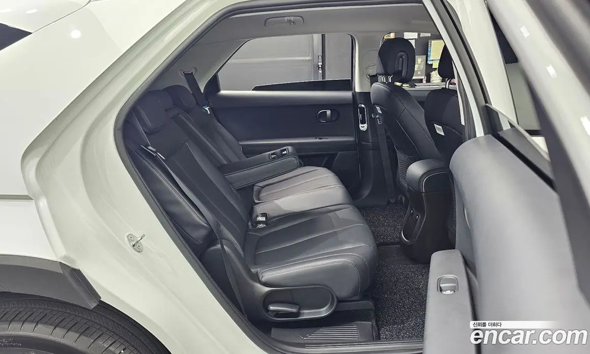 Hyundai Ioniq 5 2025 0.1 автомат (гидро), фото 18 Hyundai Ioniq 5 2025 0.1 автомат (гидро), фото 18