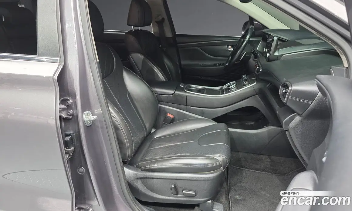 Hyundai Santa Fe 2020 2.2 автомат (гидро), фото 11 Hyundai Santa Fe 2020 2.2 автомат (гидро), фото 11