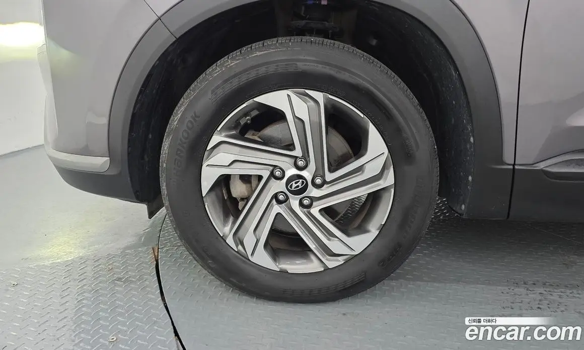 Hyundai Santa Fe 2022 2.2 автомат (гидро), фото 5 Hyundai Santa Fe 2022 2.2 автомат (гидро), фото 5