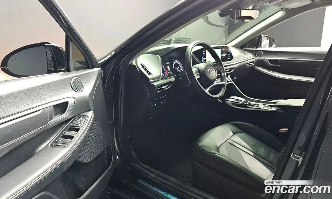 Hyundai Sonata 2022 2.0 автомат (гидро), фото 13 Hyundai Sonata 2022 2.0 автомат (гидро), фото 13