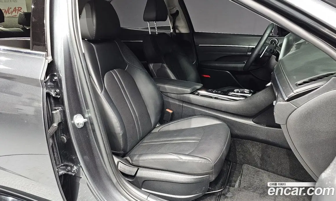Hyundai Sonata 2022 2.0 автомат (гидро), фото 17 Hyundai Sonata 2022 2.0 автомат (гидро), фото 17