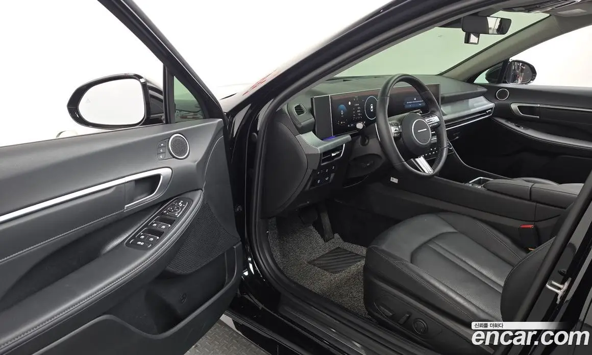 Hyundai Sonata 2025 1.6 автомат (гидро), фото 13 Hyundai Sonata 2025 1.6 автомат (гидро), фото 13
