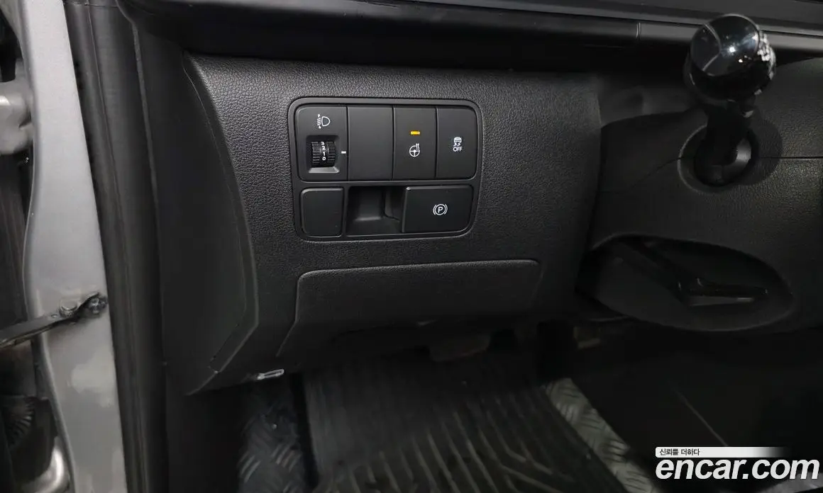 Hyundai Staria 2023 3.5 автомат (гидро), фото 25 Hyundai Staria 2023 3.5 автомат (гидро), фото 25