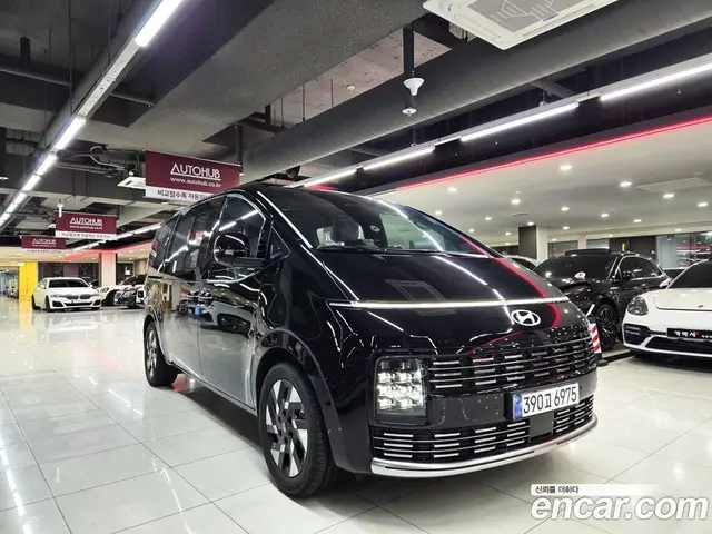 Hyundai Staria 2026 3.5 автомат (гидро), миниатюра 2
