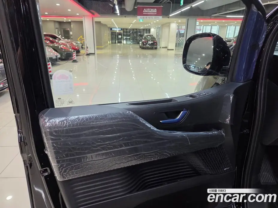 Hyundai Staria 2026 3.5 автомат (гидро), фото 18