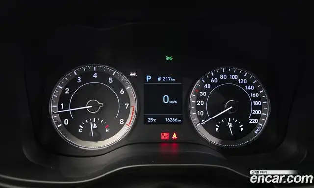 Hyundai Venue 2021 1.6 автомат (гидро), миниатюра 11