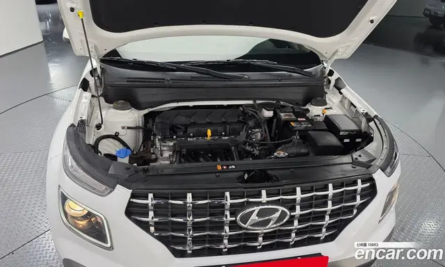 Hyundai Venue 2021 1.6 автомат (гидро), миниатюра 6