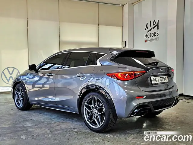 Infiniti Q30 2017 2.0 автомат (гидро), миниатюра 2 Infiniti Q30 2017 2.0 автомат (гидро), миниатюра 2