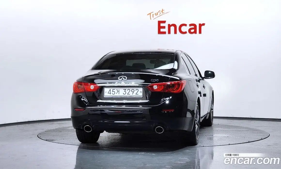 Infiniti Q50 2015 2.1 автомат (гидро), фото 4