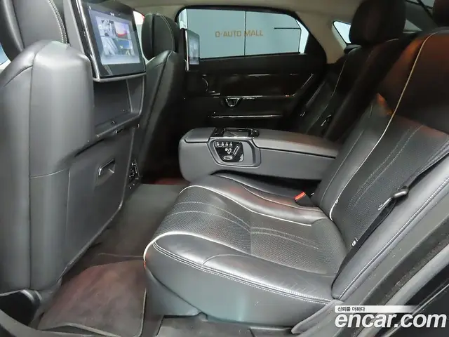 Jaguar XJ 2016 3.0 автомат (гидро), миниатюра 7 Jaguar XJ 2016 3.0 автомат (гидро), миниатюра 7
