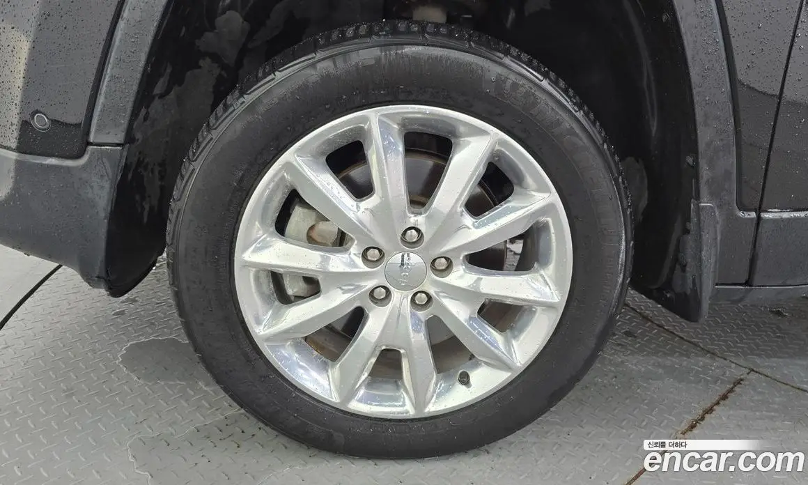 Jeep Cherokee 2016 2.2 автомат (гидро), фото 5 Jeep Cherokee 2016 2.2 автомат (гидро), фото 5