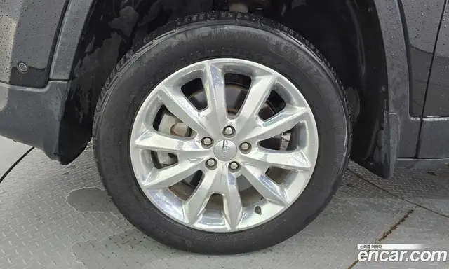 Jeep Cherokee 2016 2.2 автомат (гидро), миниатюра 5 Jeep Cherokee 2016 2.2 автомат (гидро), миниатюра 5