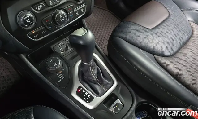 Jeep Cherokee 2016 2.2 автомат (гидро), миниатюра 9 Jeep Cherokee 2016 2.2 автомат (гидро), миниатюра 9