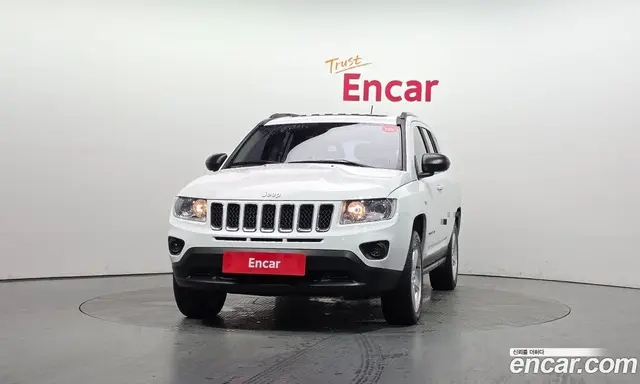Jeep Compass 2012 2.4 автомат (гидро), миниатюра 3 Jeep Compass 2012 2.4 автомат (гидро), миниатюра 3