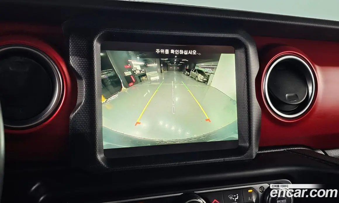 Jeep Wrangler 2023 2.0 автомат (гидро), фото 14