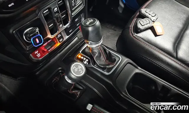 Jeep Wrangler 2023 2.0 автомат (гидро), миниатюра 9