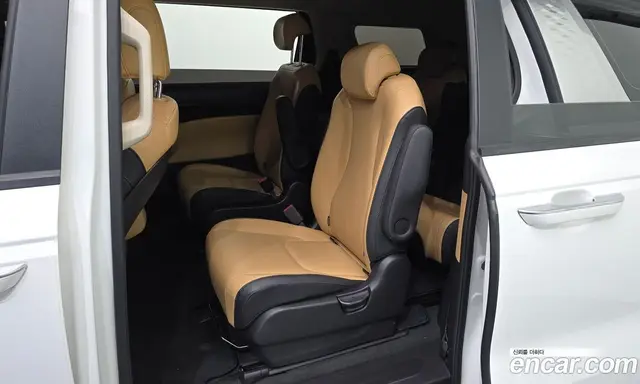 Kia Carnival 2021 2.2 автомат (гидро), миниатюра 11 Kia Carnival 2021 2.2 автомат (гидро), миниатюра 11