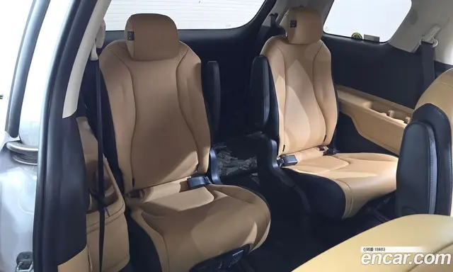 Kia Carnival 2021 2.2 автомат (гидро), миниатюра 12