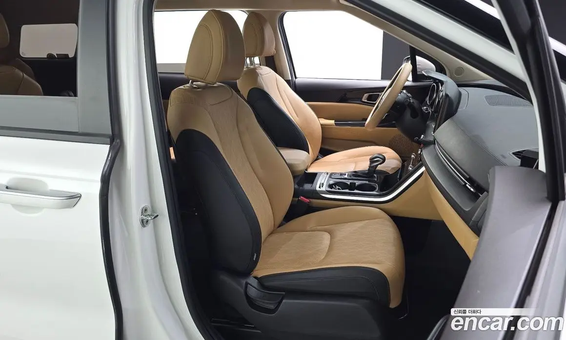 Kia Carnival 2021 2.2 автомат (гидро), фото 13 Kia Carnival 2021 2.2 автомат (гидро), фото 13