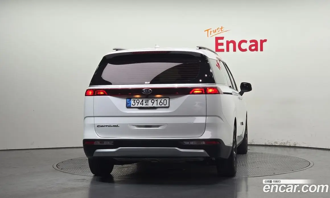 Kia Carnival 2021 2.2 автомат (гидро), фото 4 Kia Carnival 2021 2.2 автомат (гидро), фото 4