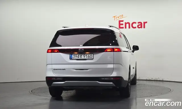 Kia Carnival 2021 2.2 автомат (гидро), миниатюра 4 Kia Carnival 2021 2.2 автомат (гидро), миниатюра 4