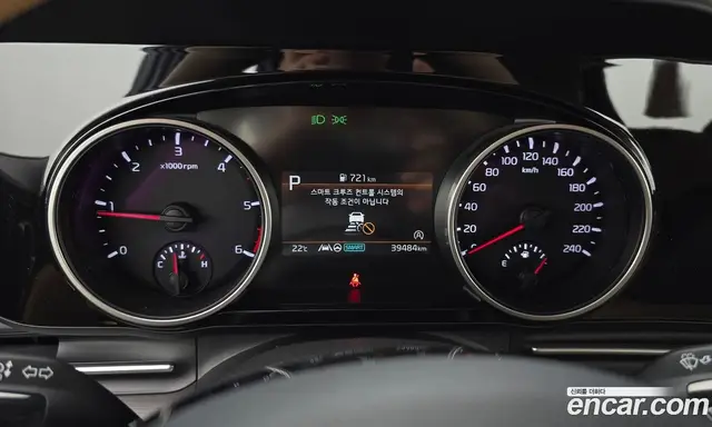 Kia Carnival 2021 2.2 автомат (гидро), миниатюра 8 Kia Carnival 2021 2.2 автомат (гидро), миниатюра 8