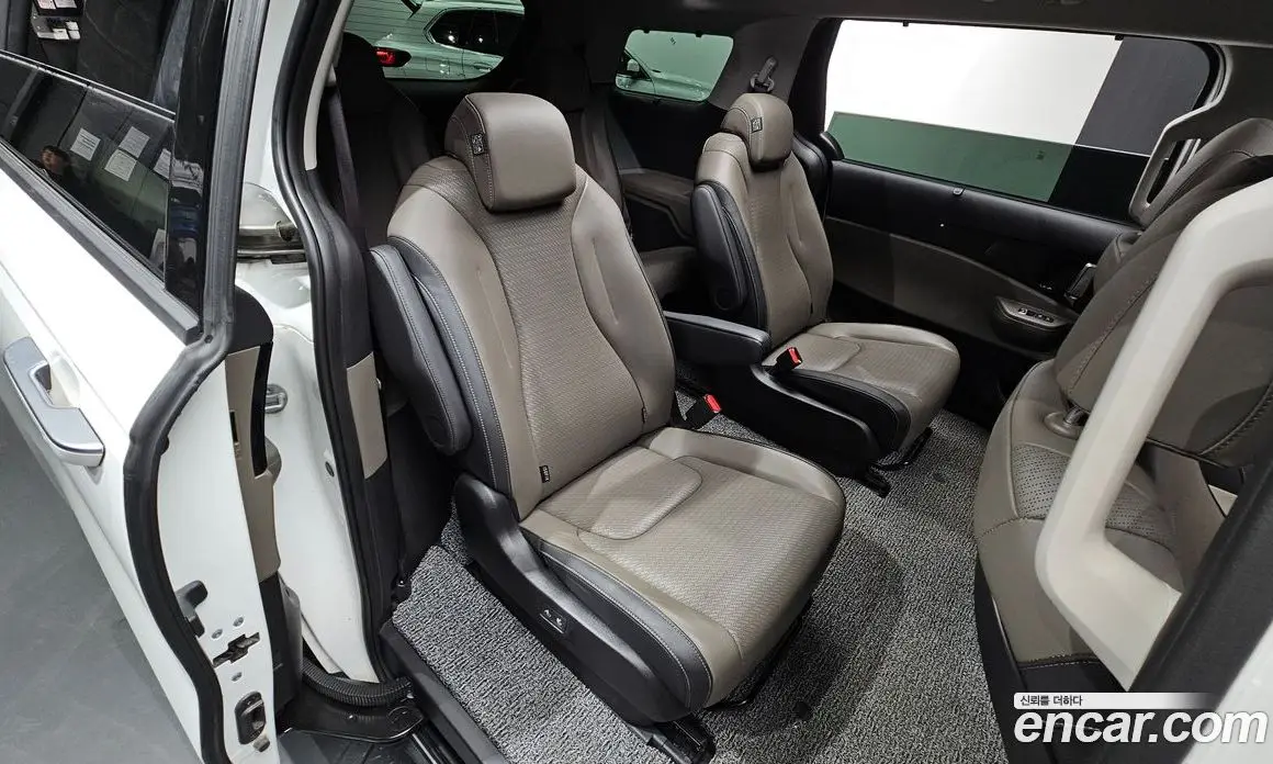 Kia Carnival 2024 1.6 автомат (гидро), фото 17 Kia Carnival 2024 1.6 автомат (гидро), фото 17