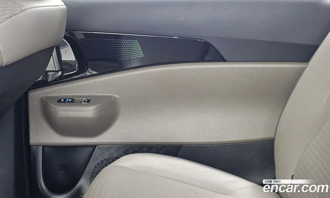 Kia Carnival 2024 3.5 автомат (гидро), фото 15 Kia Carnival 2024 3.5 автомат (гидро), фото 15
