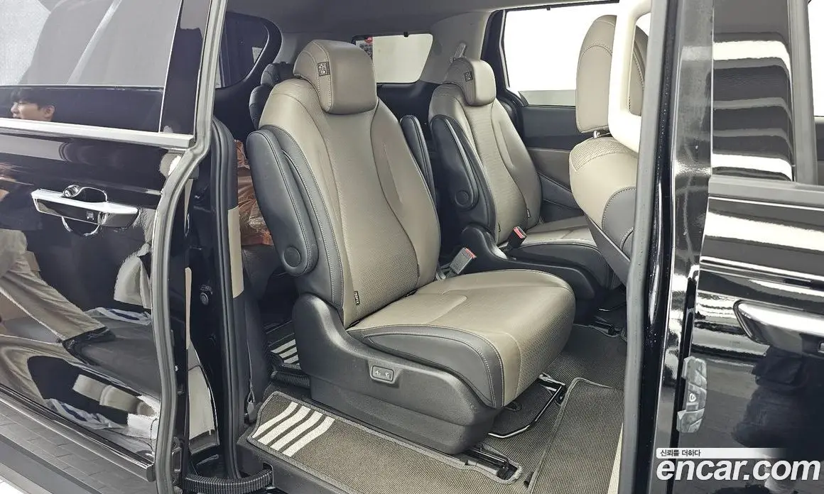 Kia Carnival 2024 3.5 автомат (гидро), фото 18 Kia Carnival 2024 3.5 автомат (гидро), фото 18
