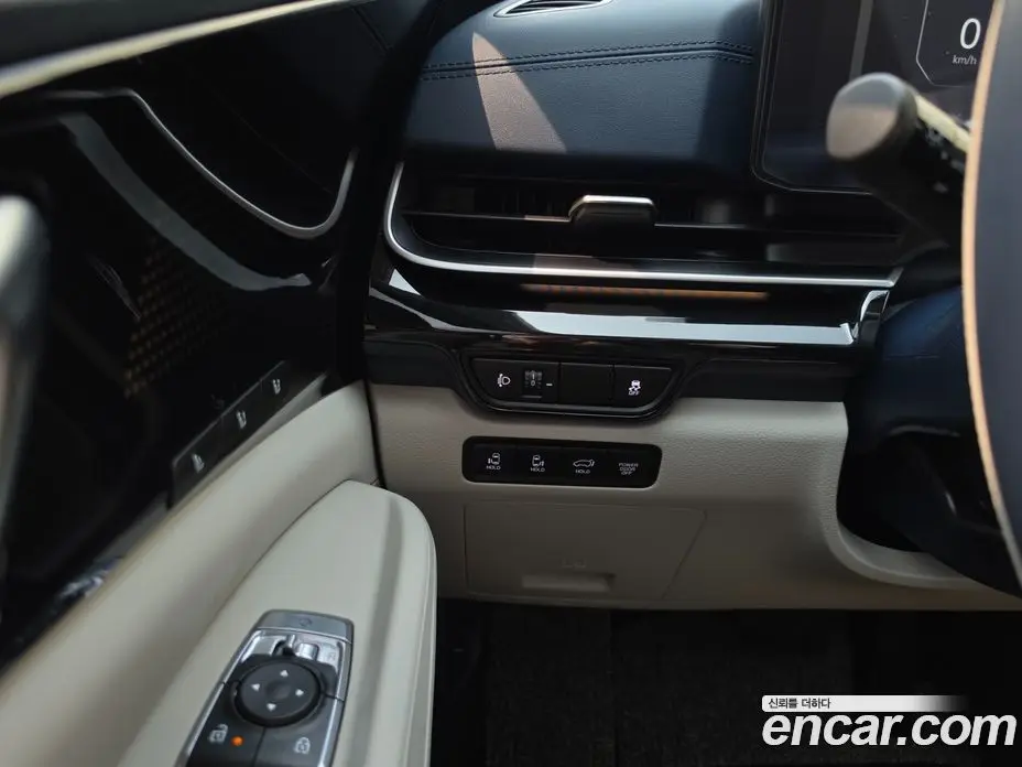 Kia Carnival 2025 1.6 автомат (гидро), фото 19 Kia Carnival 2025 1.6 автомат (гидро), фото 19