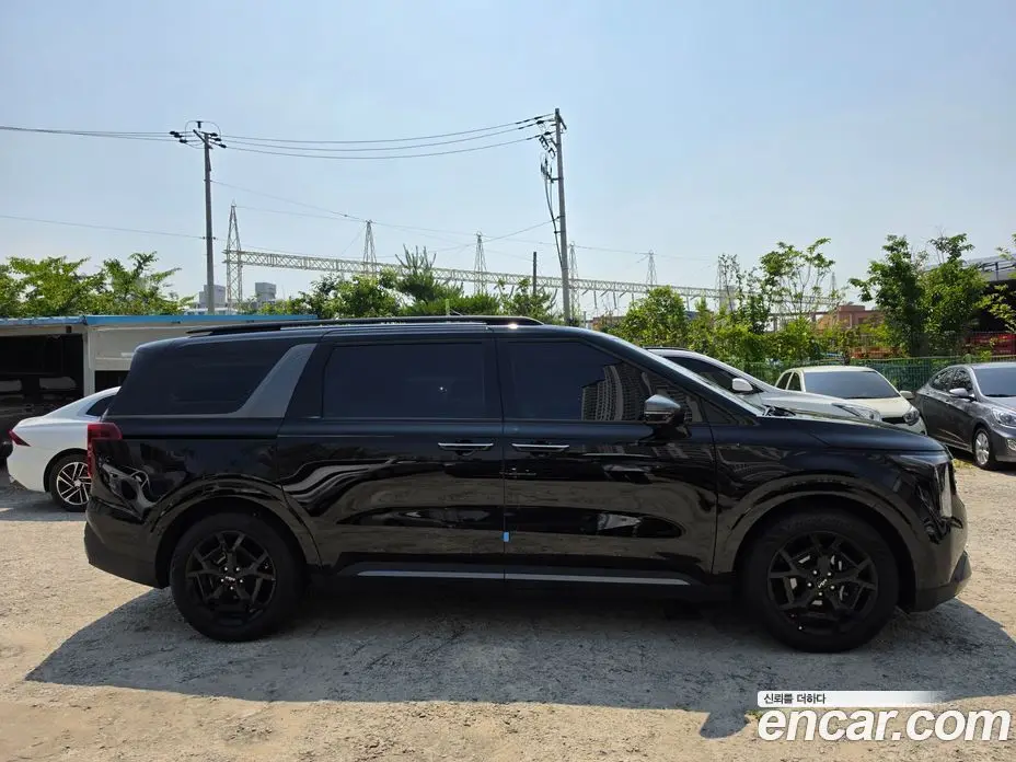 Kia Carnival 2025 1.6 автомат (гидро), фото 6 Kia Carnival 2025 1.6 автомат (гидро), фото 6