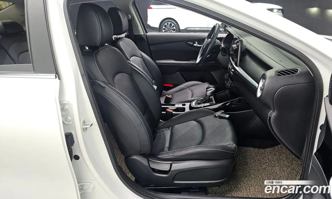 Kia K3 2021 1.6 автомат (гидро), фото 16 Kia K3 2021 1.6 автомат (гидро), фото 16