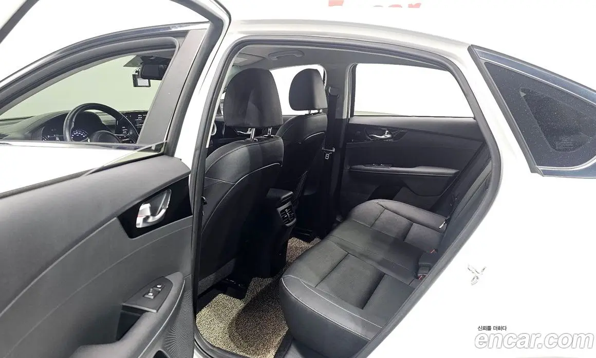Kia K3 2021 1.6 автомат (гидро), фото 17 Kia K3 2021 1.6 автомат (гидро), фото 17