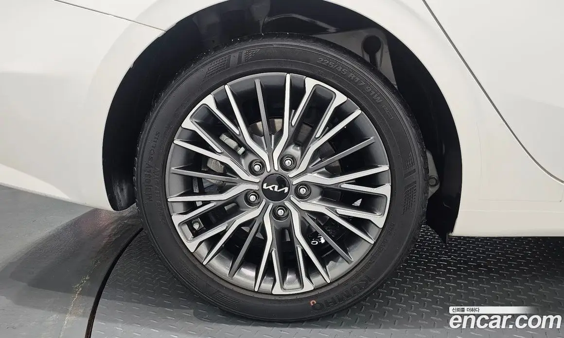 Kia K3 2021 1.6 автомат (гидро), фото 5 Kia K3 2021 1.6 автомат (гидро), фото 5
