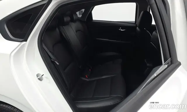 Kia K3 2023 1.6 автомат (гидро), миниатюра 11 Kia K3 2023 1.6 автомат (гидро), миниатюра 11