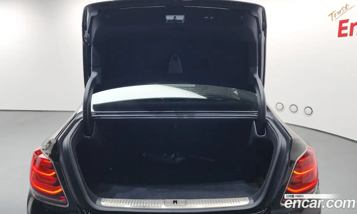 Kia K9 2020 3.8 автомат (гидро), фото 20 Kia K9 2020 3.8 автомат (гидро), фото 20