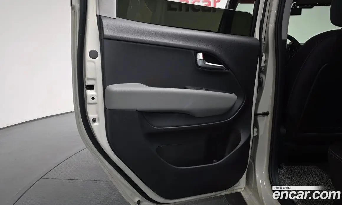 Kia Ray 2024 0.1 автомат (гидро), фото 14