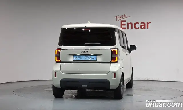 Kia Ray 2024 0.1 автомат (гидро), миниатюра 3