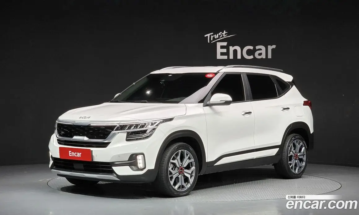 Kia Seltos 2022 1.6 автомат (гидро), фото 1 Kia Seltos 2022 1.6 автомат (гидро), фото 1