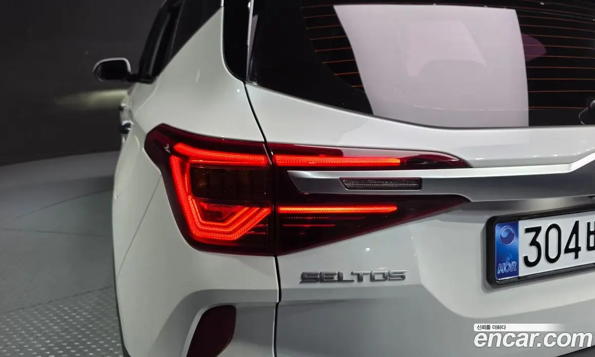 Kia Seltos 2022 1.6 автомат (гидро), фото 9 Kia Seltos 2022 1.6 автомат (гидро), фото 9